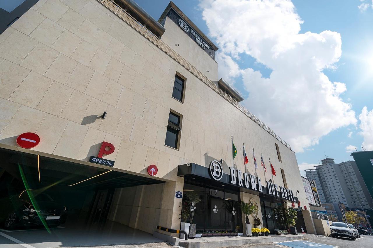 Brown Dot Hotel Pyeonghwa Plaza Mokpo Exterior photo